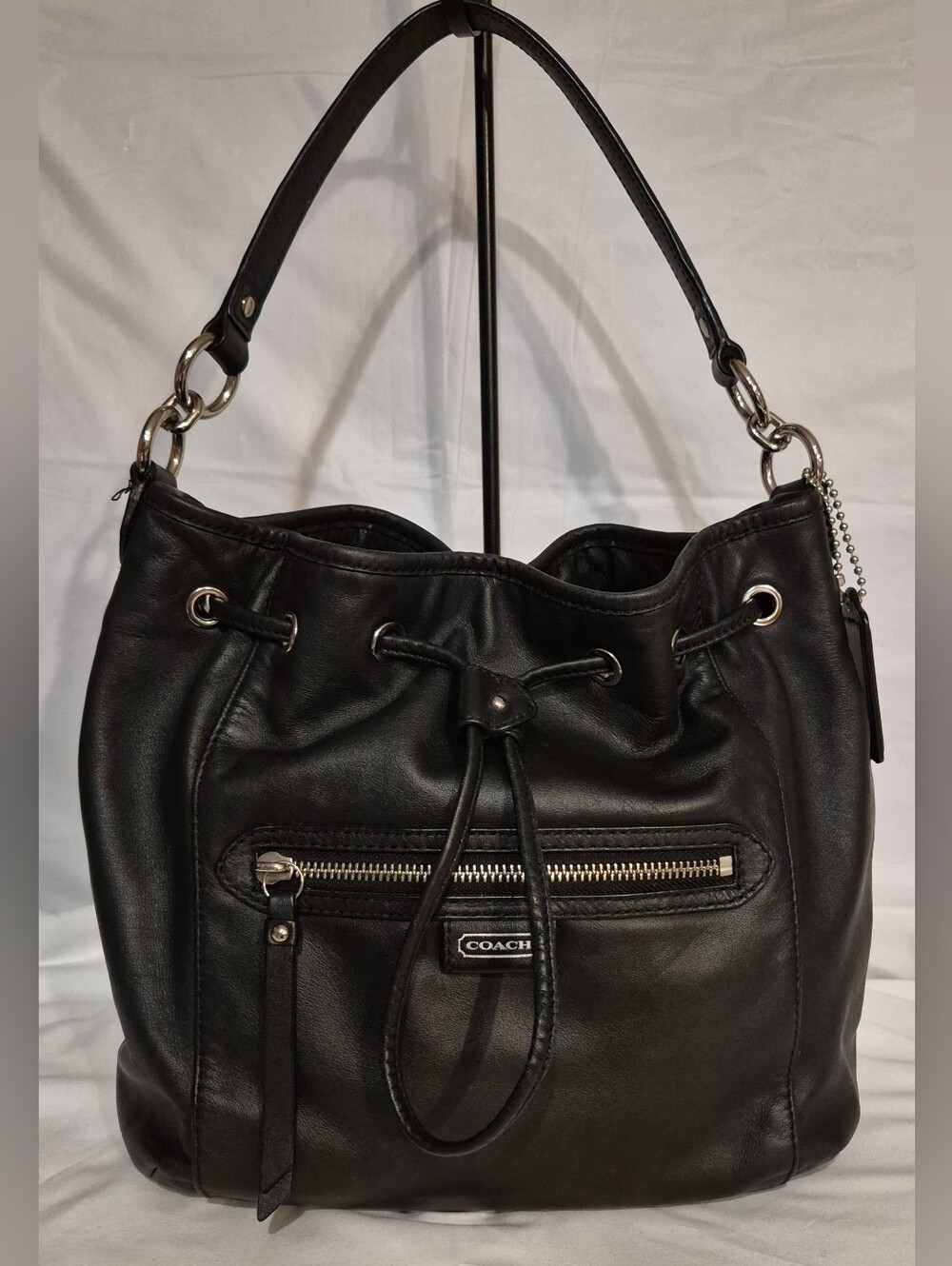 Coach Daisy Drawstring Hobo Shoulder Bag